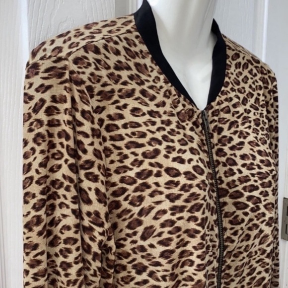 Cable & Gauge Size Medium Leopard Print Career Dress Jacket - Picture 9 of 13